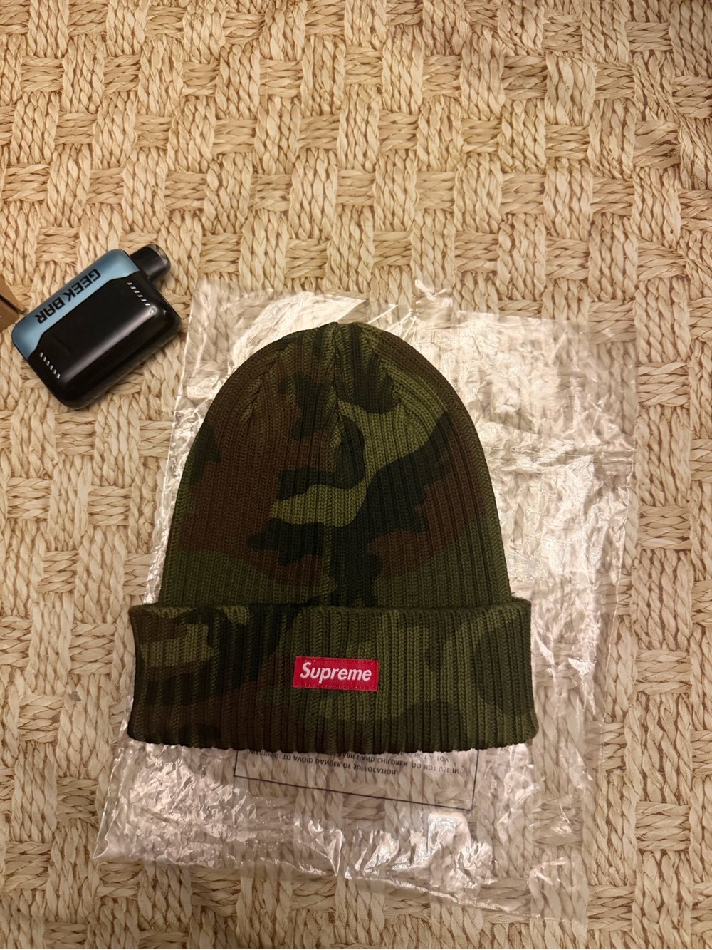 Supreme Camo Knit Beanie - Olive Green AUTHENTIC AND BRAND NEW !!